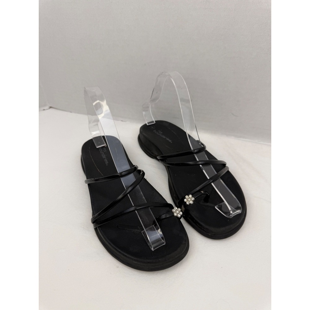 No Boundaries Black Strappy Toe Loop Sandals Rhinestone Size 4 Vintage Y2K